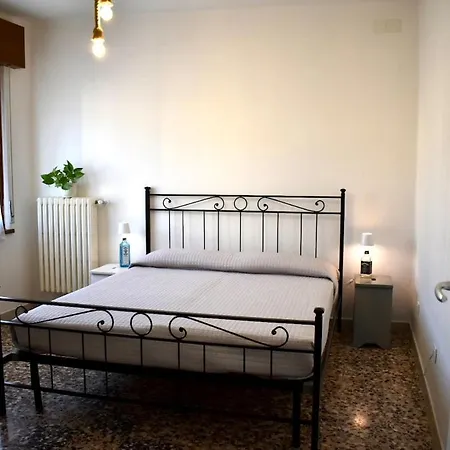 Ca' Mirabello Appartement *